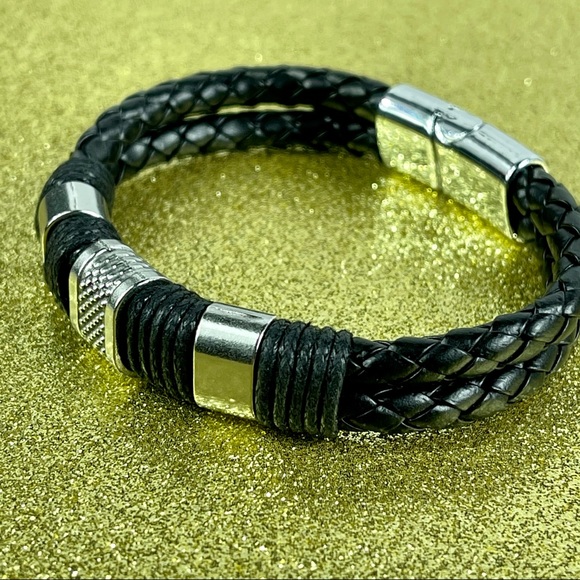 Black Braid Leather Titanium Bracelet Unisex - Picture 4 of 12